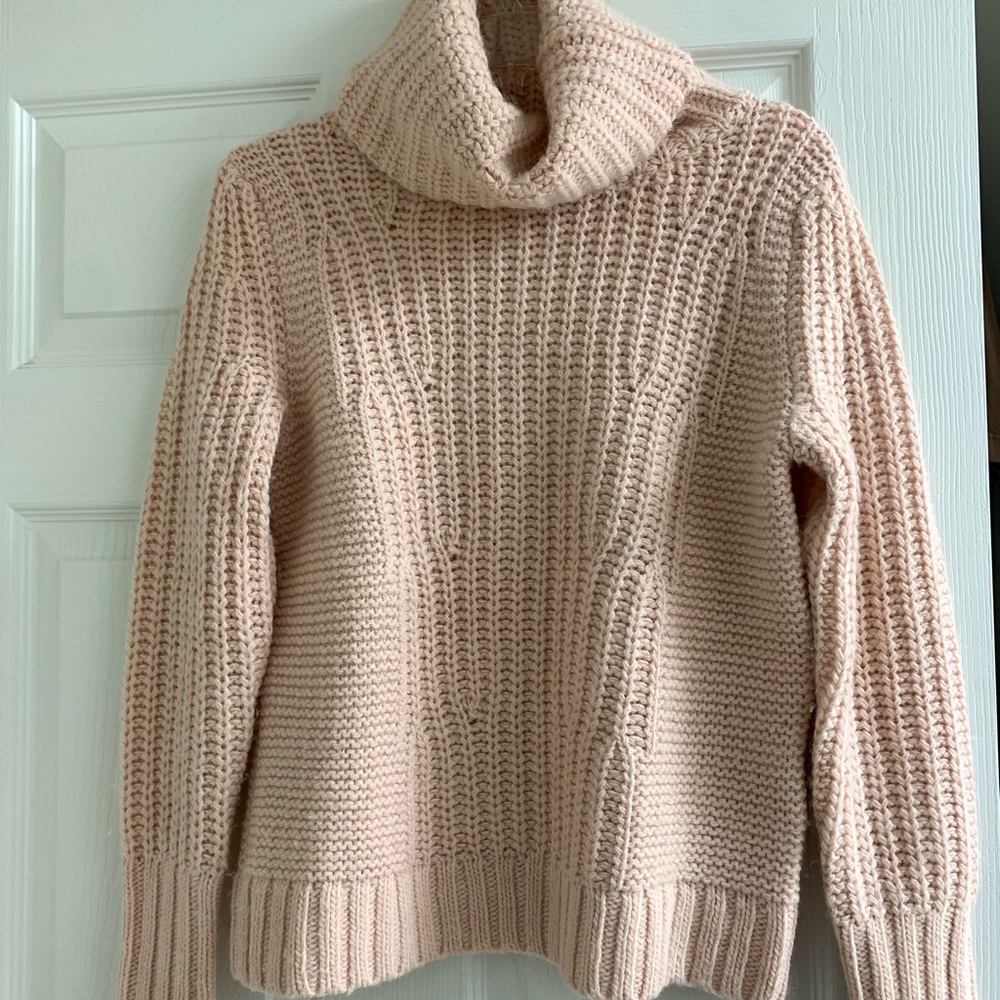 Banana Republic Italian yarn turtleneck sweater in blush pink